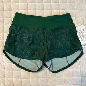 Lululemon speed up short mid rise 4”